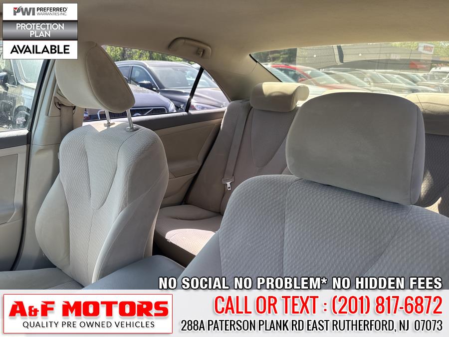 2010 Toyota Camry photo