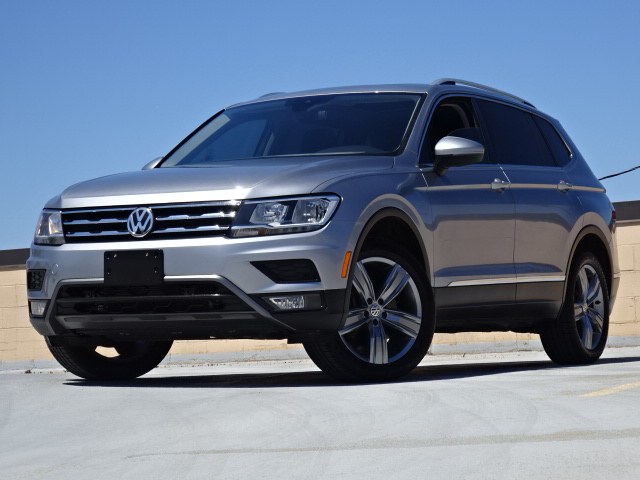 2020 Volkswagen Tiguan 2.0T SEL 4MOTION photo