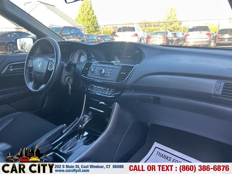 2017 Honda ACCORD SEDAN Sport CVT photo