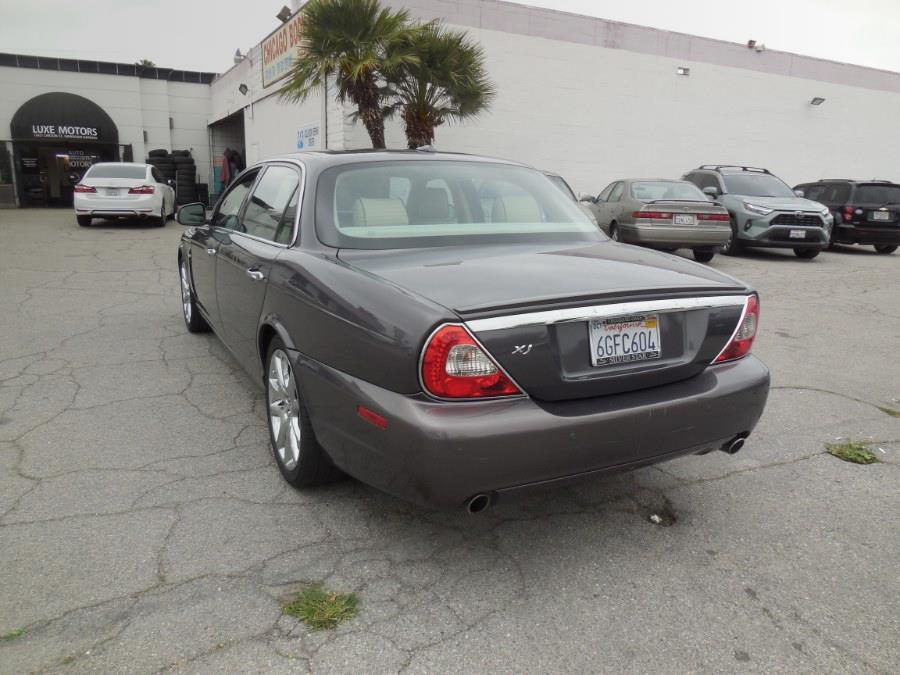 2008 Jaguar XJ-Series XJ8 L photo