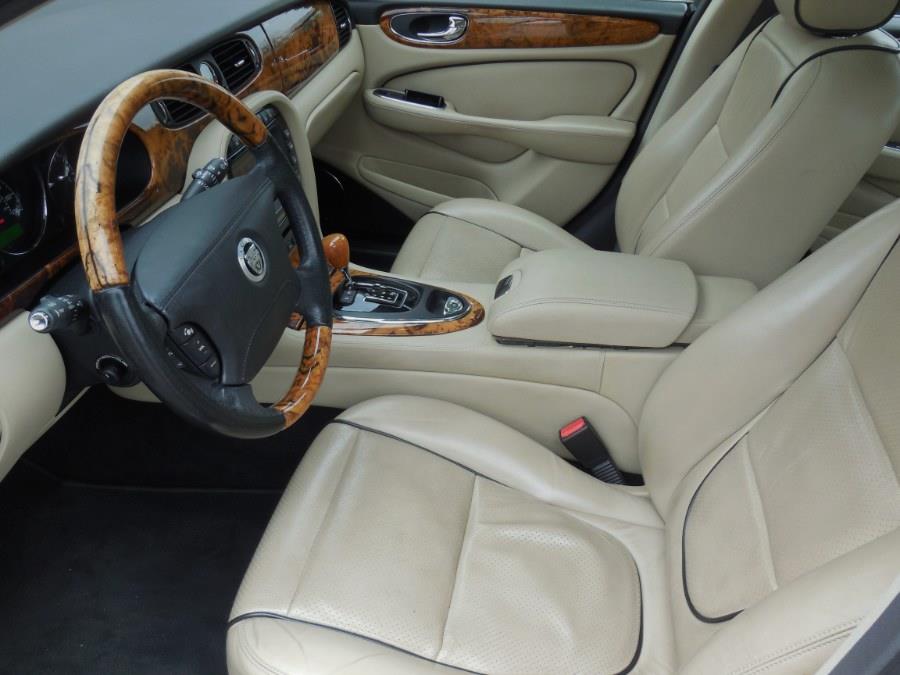2008 Jaguar XJ-Series XJ8 L photo