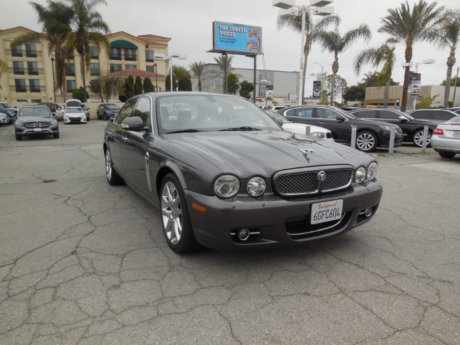 2008 Jaguar XJ-Series XJ8 L photo