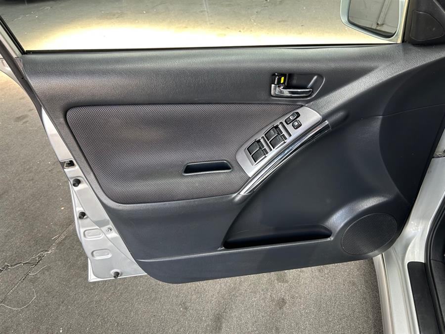 2003 Toyota Matrix photo