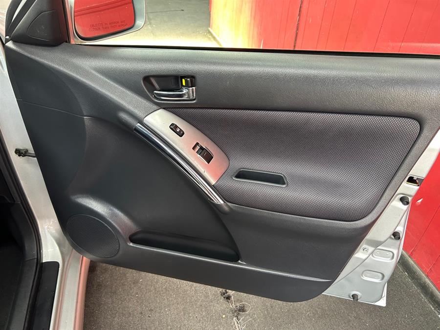 2003 Toyota Matrix photo