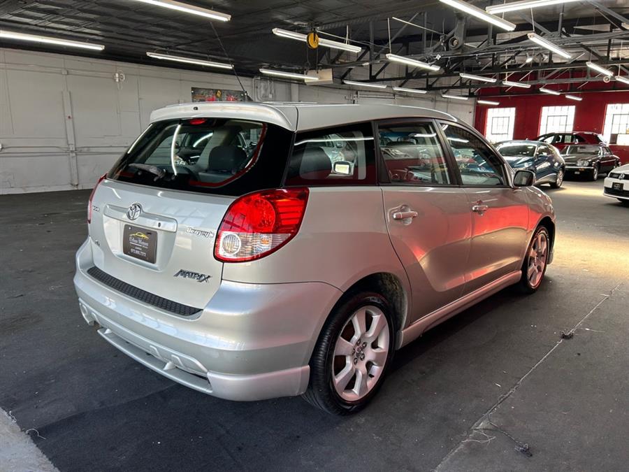 2003 Toyota Matrix photo