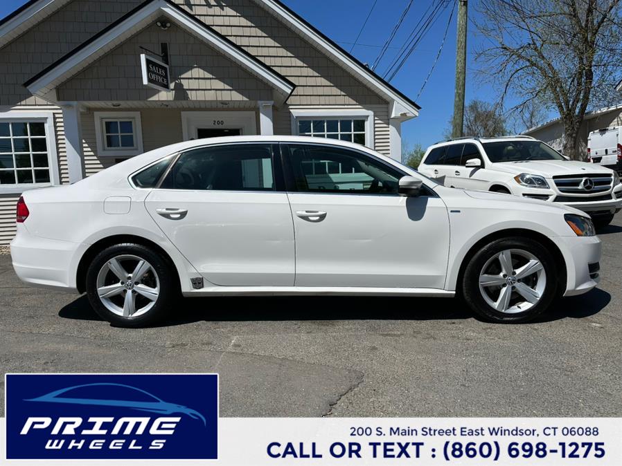 2014 Volkswagen Passat S PZEV photo