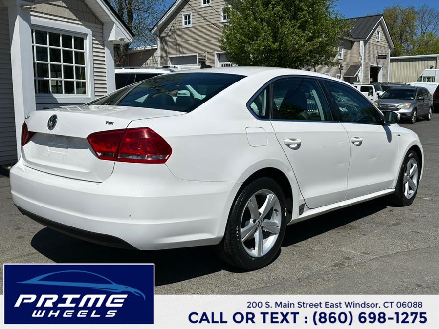 2014 Volkswagen Passat S PZEV photo