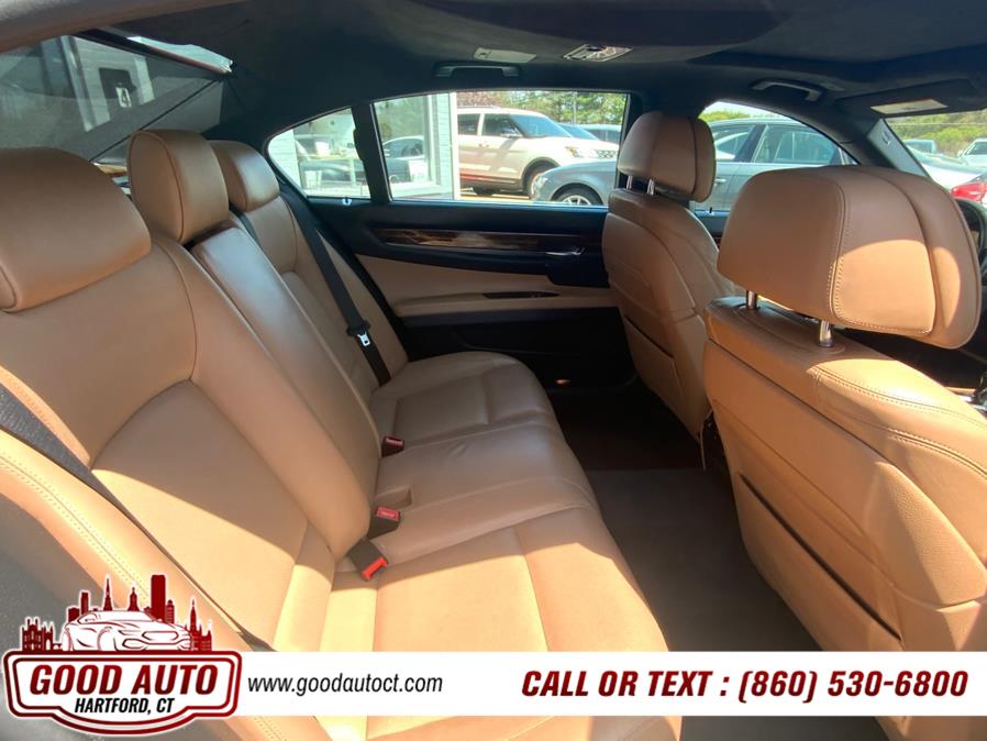 2015 BMW 7-Series 4dr Sdn 750Li xDrive AWD photo