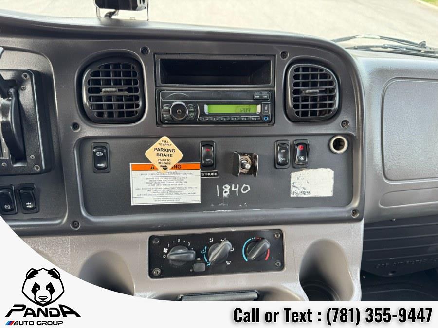 2015 Freightliner M2 106 Medium Duty photo