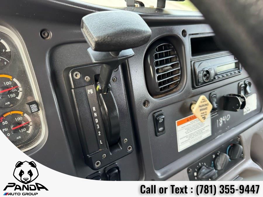 2015 Freightliner M2 106 Medium Duty photo