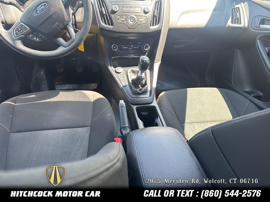 2015 Ford Focus SE photo