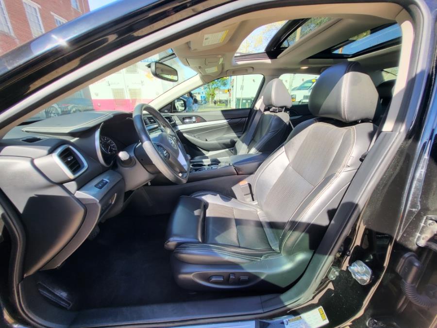 2017 Nissan Maxima SV 3.5L *Ltd Avail* photo
