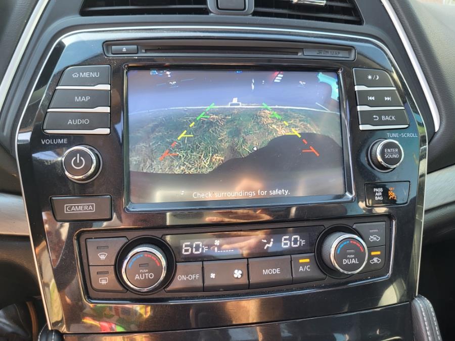 2017 Nissan Maxima SV 3.5L *Ltd Avail* photo