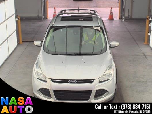 2016 Ford Escape 4WD 4dr Titanium photo