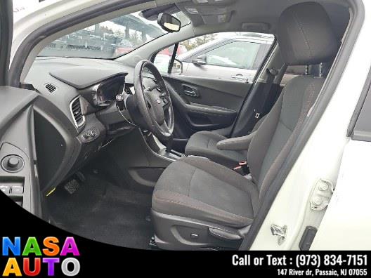 2018 Chevrolet Trax FWD 4dr LS photo