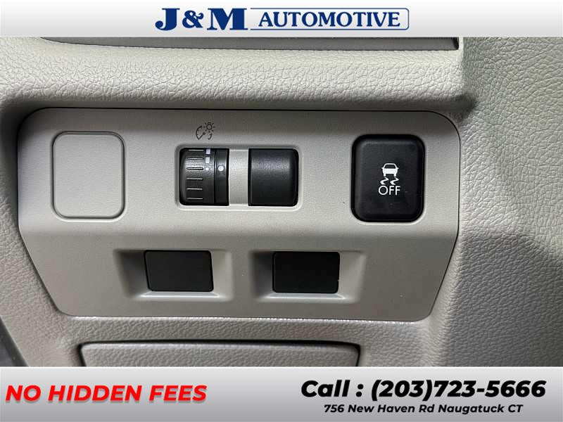 2014 Subaru Forester 2.5i photo