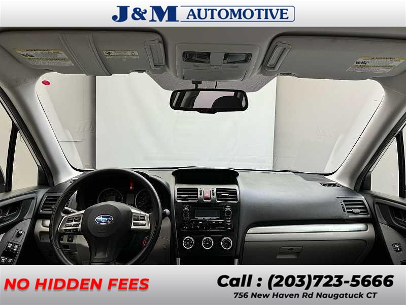 2014 Subaru Forester 2.5i photo