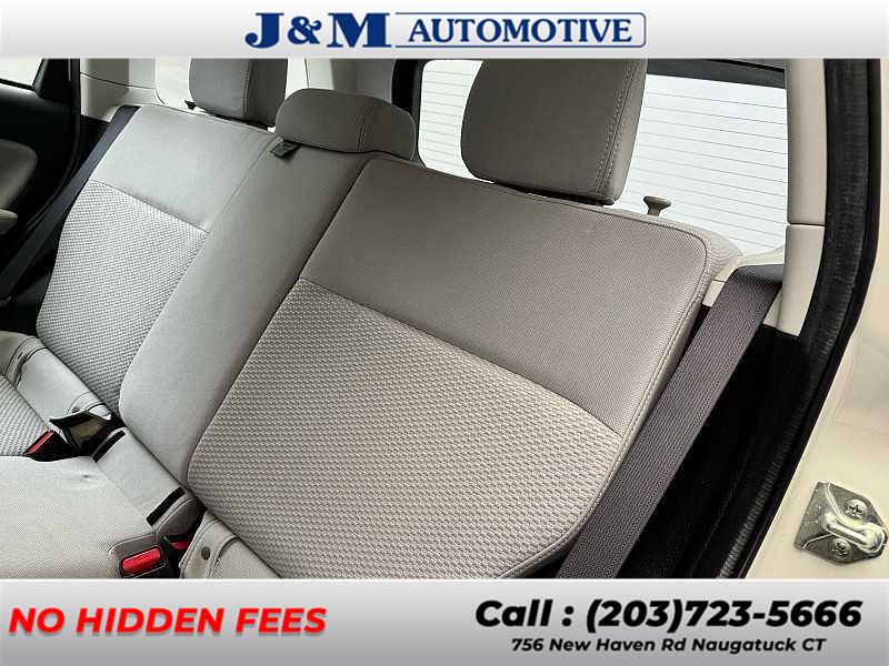 2014 Subaru Forester 2.5i photo