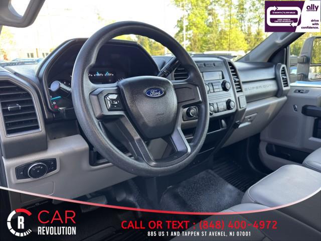 2019 Ford F-250 XL 4WD REG CAB 8' BOX photo