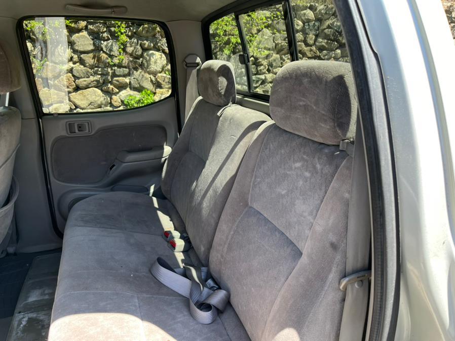 2001 Toyota Tacoma V6 photo