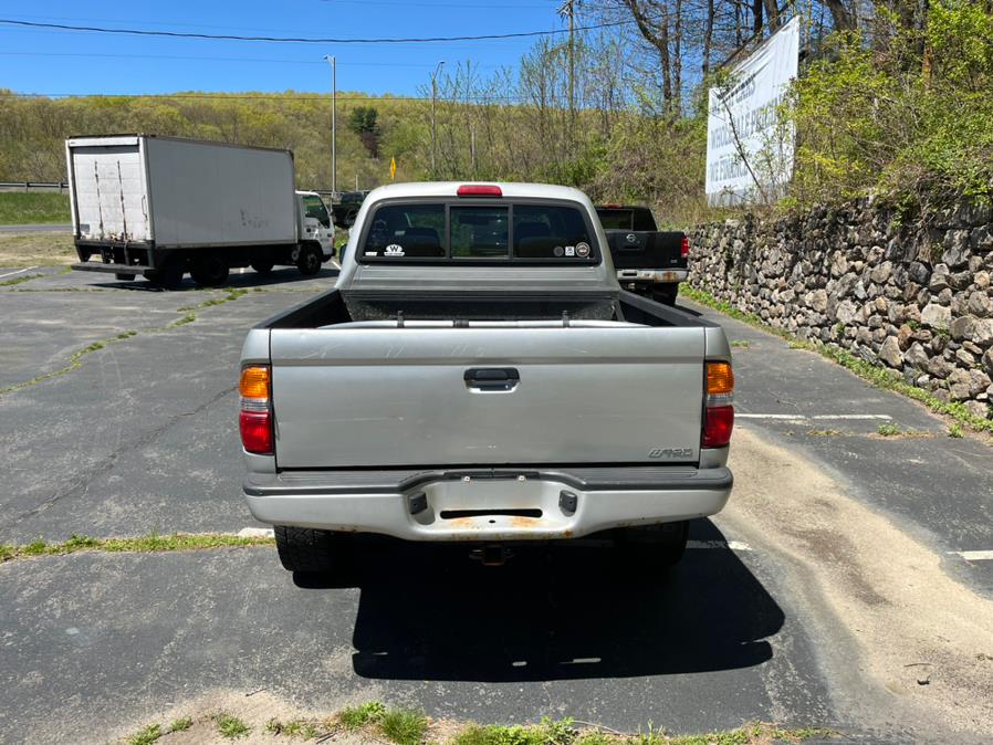 2001 Toyota Tacoma V6 photo