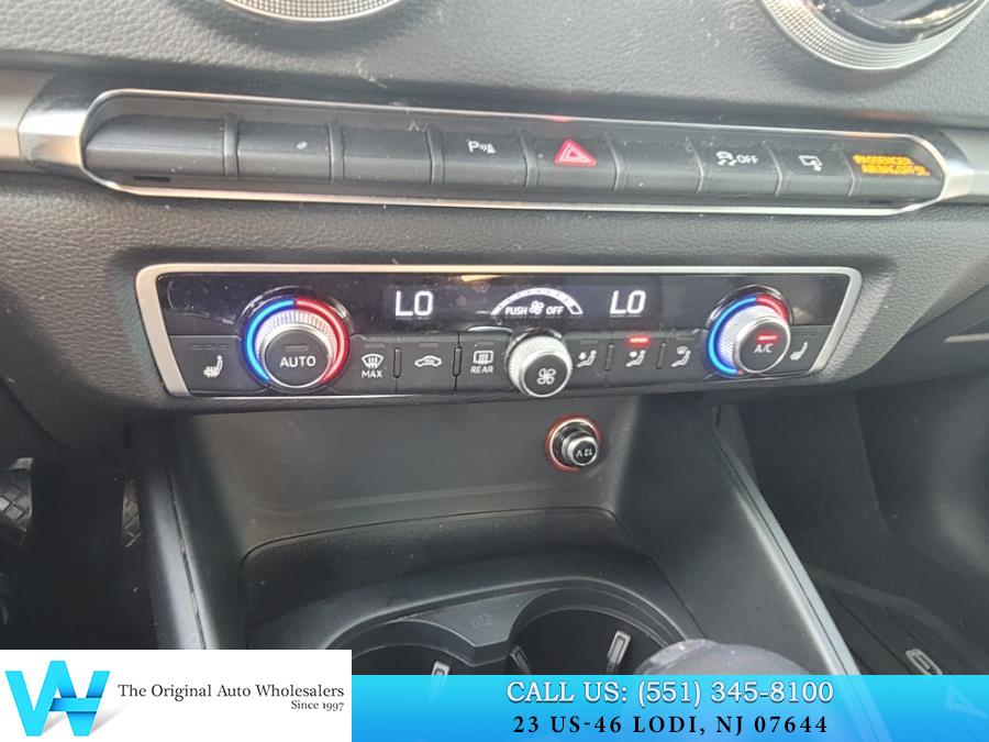 2016 Audi A3 4dr Sdn quattro 2.0T Premium photo
