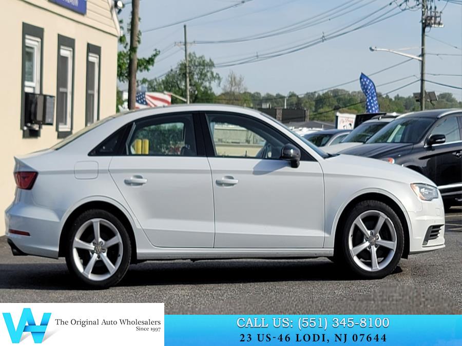 2016 Audi A3 4dr Sdn quattro 2.0T Premium photo