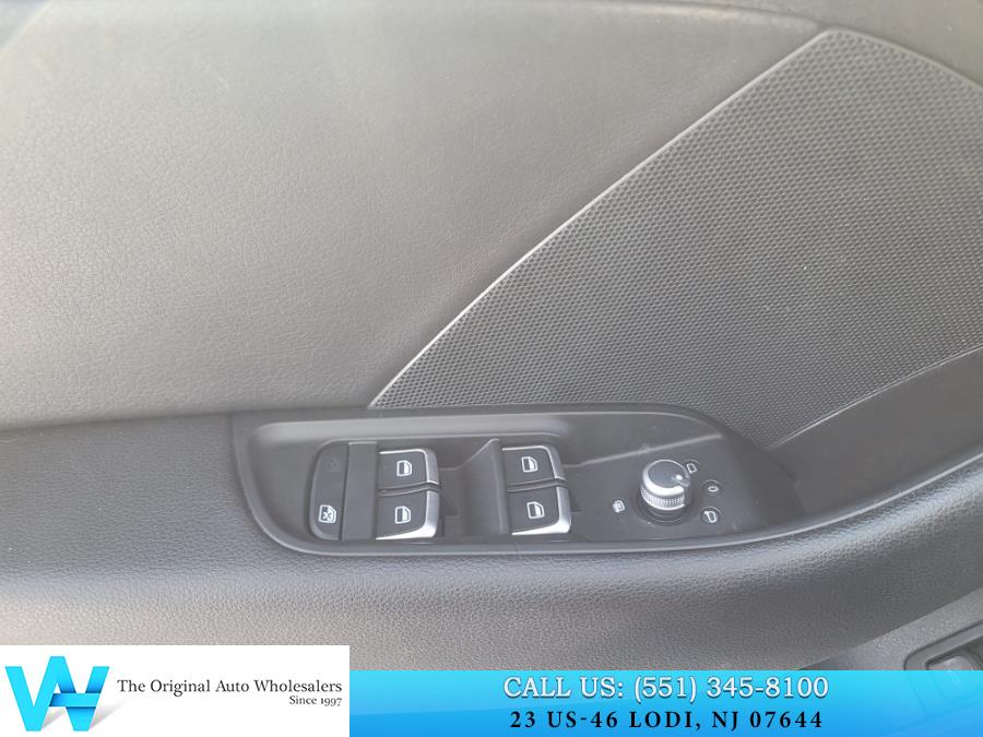 2016 Audi A3 4dr Sdn quattro 2.0T Premium photo