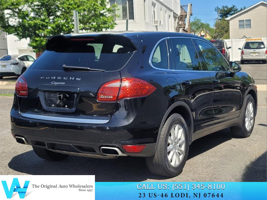 2012 Porsche Cayenne photo