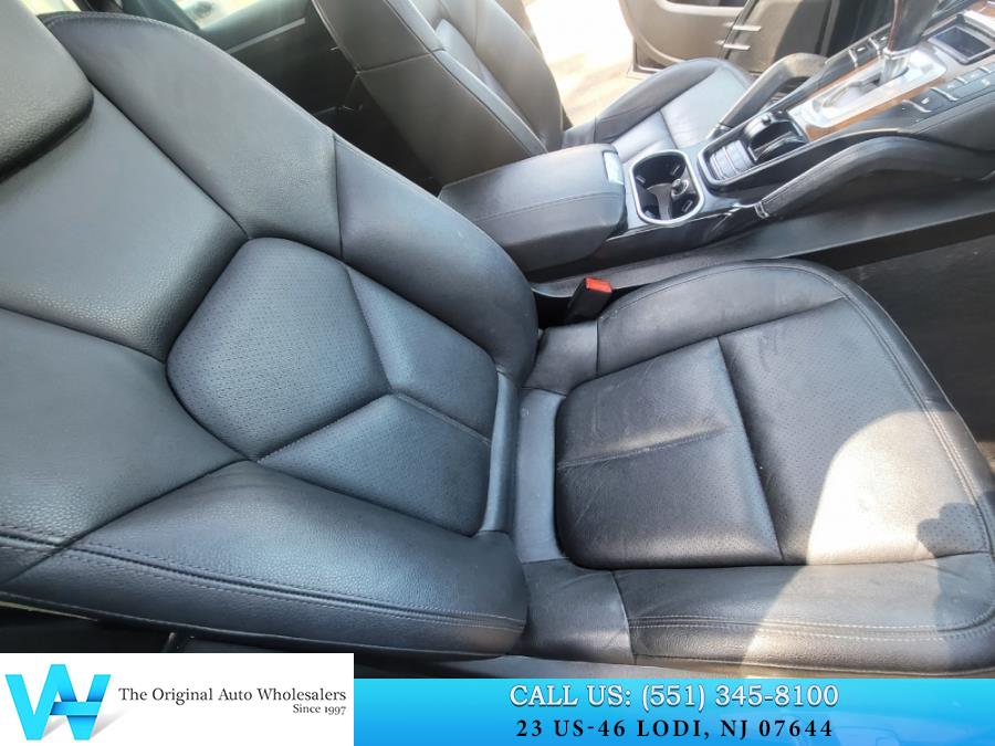 2012 Porsche Cayenne photo
