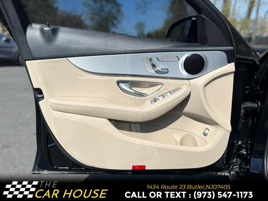 2016 Mercedes-Benz C-Class 4dr Sdn C 300 4MATIC photo