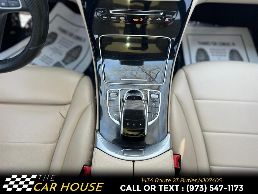 2016 Mercedes-Benz C-Class 4dr Sdn C 300 4MATIC photo