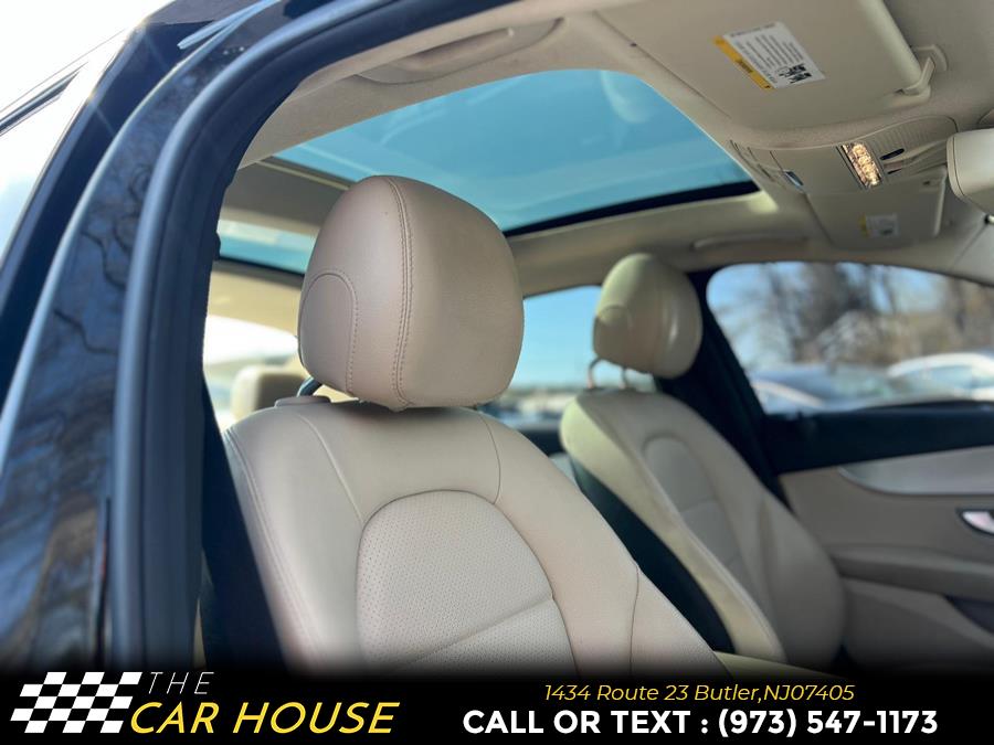 2016 Mercedes-Benz C-Class 4dr Sdn C 300 4MATIC photo