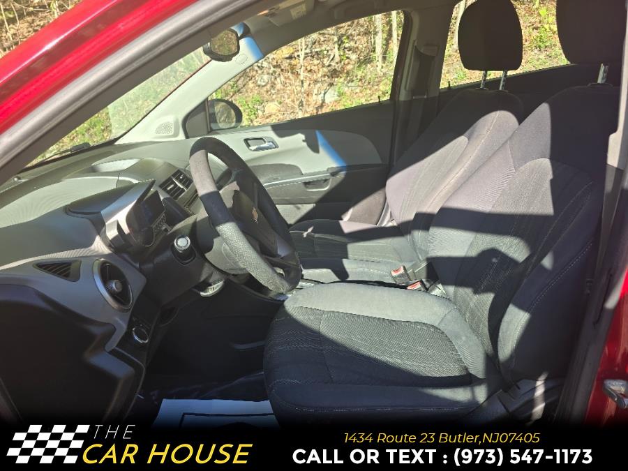 2012 Chevrolet Sonic LT photo