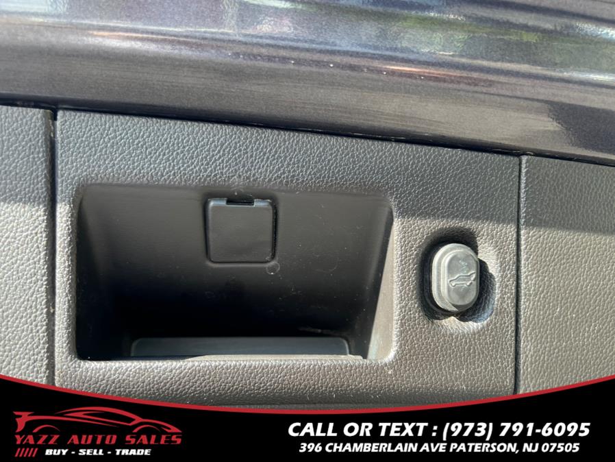 2016 GMC Yukon 4WD 4dr Denali photo
