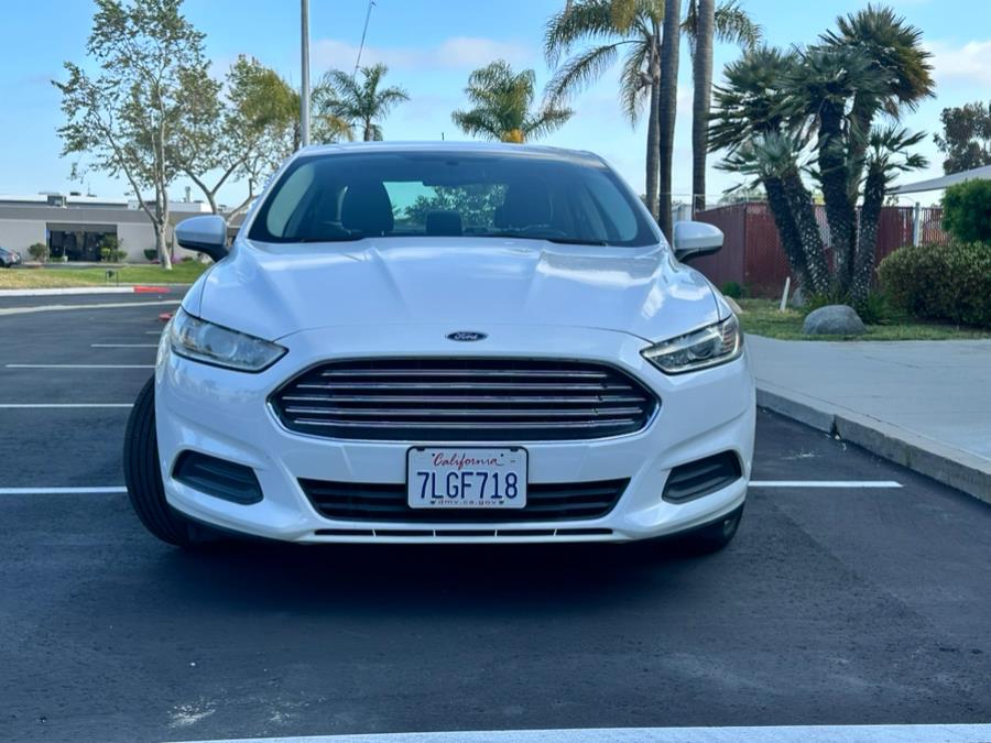 2016 Ford Fusion 4dr Sdn S FWD photo