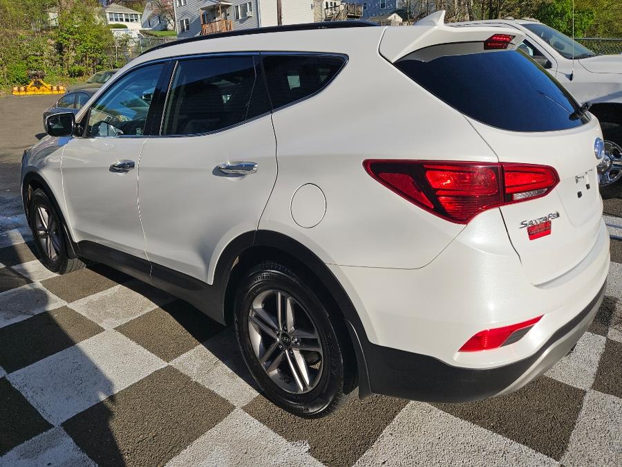 2017 Hyundai Santa Fe Sport 2.4L Auto AWD photo