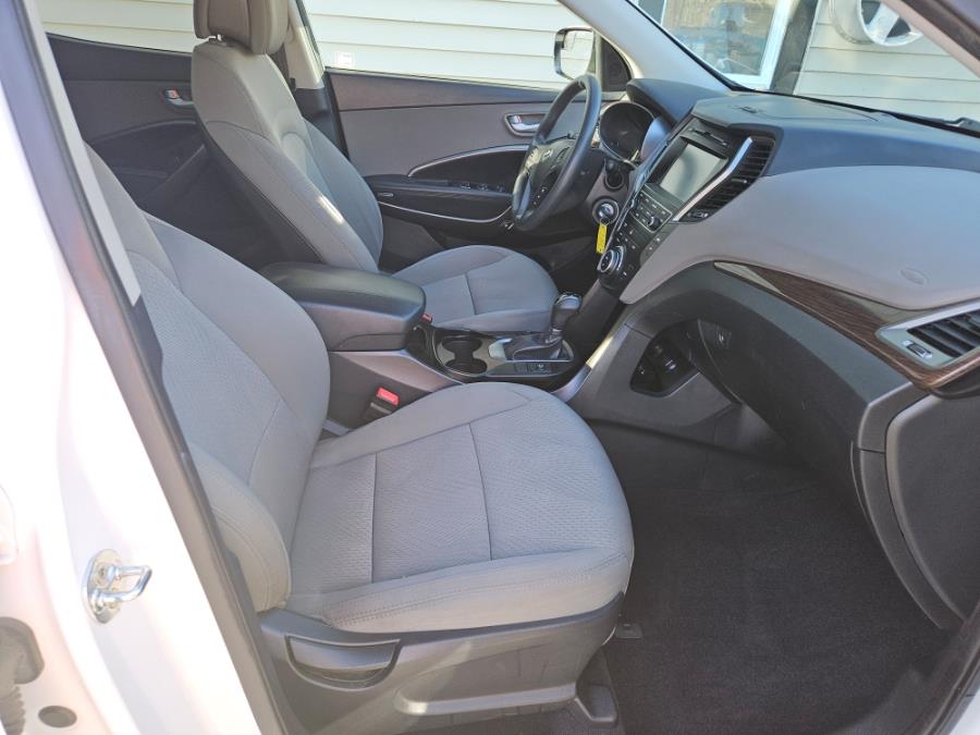 2017 Hyundai Santa Fe Sport 2.4L Auto AWD photo
