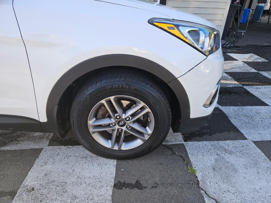 2017 Hyundai Santa Fe Sport 2.4L Auto AWD photo