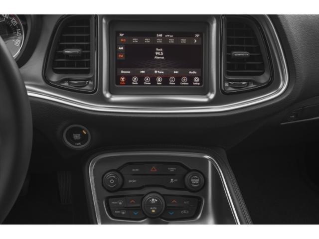 2021 Dodge Challenger SXT photo