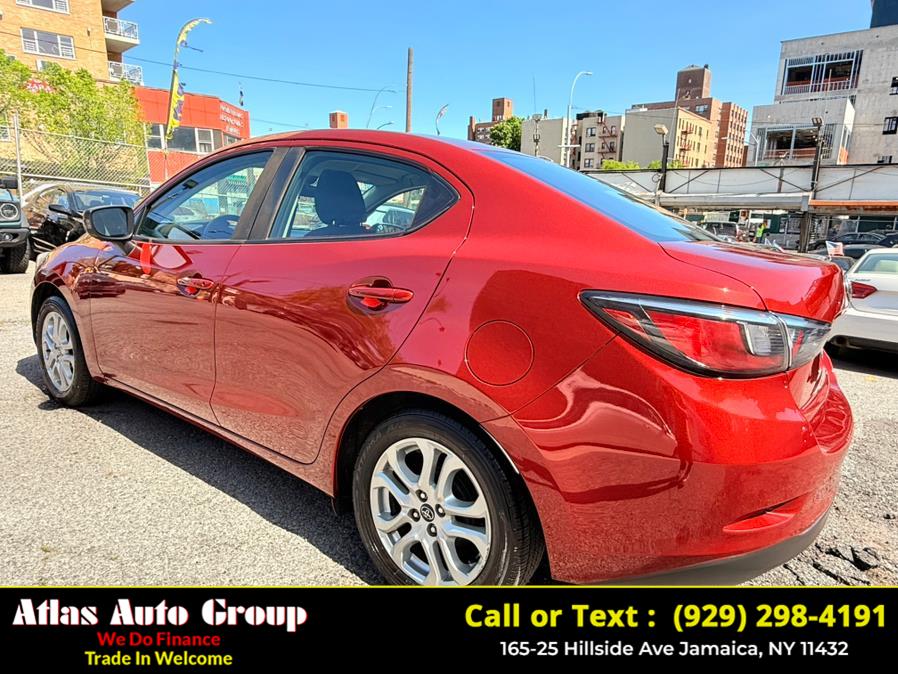 2017 Toyota Yaris iA Auto (Natl) photo