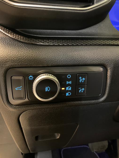 2022 Ford Explorer ST 4WD photo