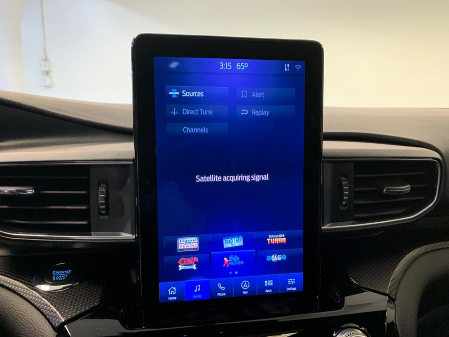 2022 Ford Explorer ST 4WD photo