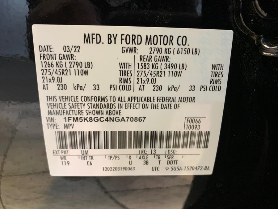 2022 Ford Explorer ST 4WD photo