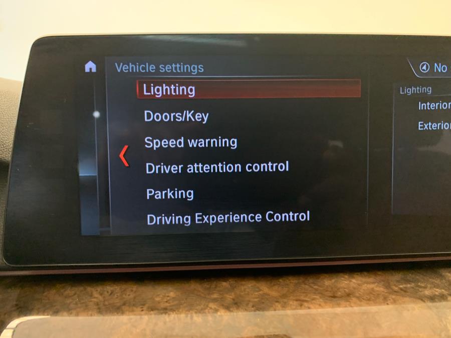 2017 BMW 5-Series 530i xDrive Sedan photo