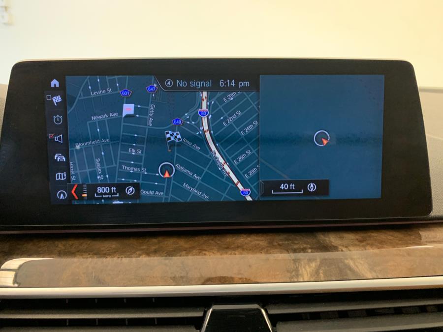 2017 BMW 5-Series 530i xDrive Sedan photo