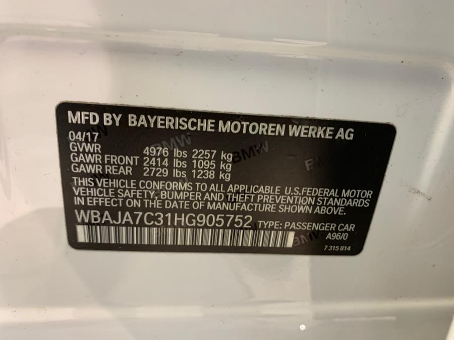 2017 BMW 5-Series 530i xDrive Sedan photo