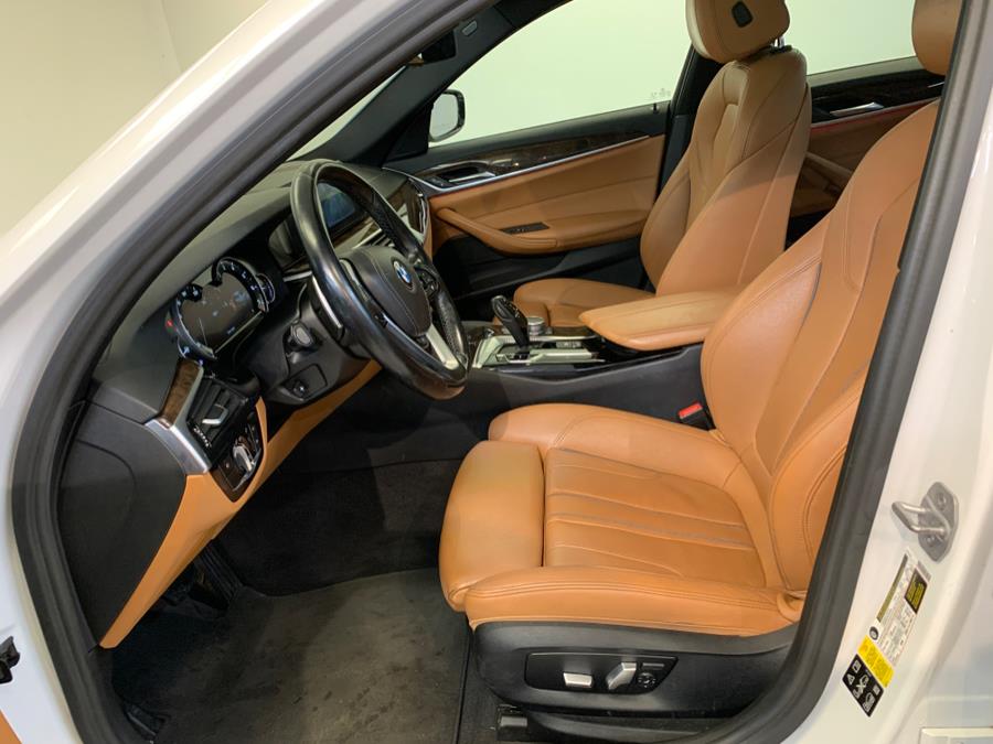 2017 BMW 5-Series 530i xDrive Sedan photo