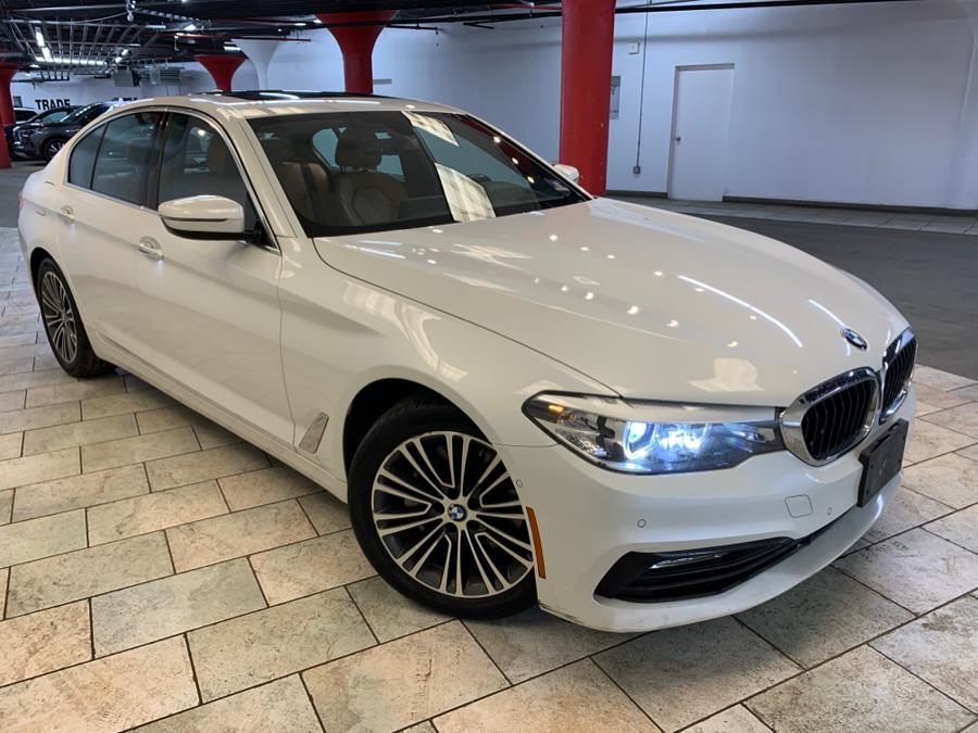 2017 BMW 5-Series 530i xDrive Sedan photo