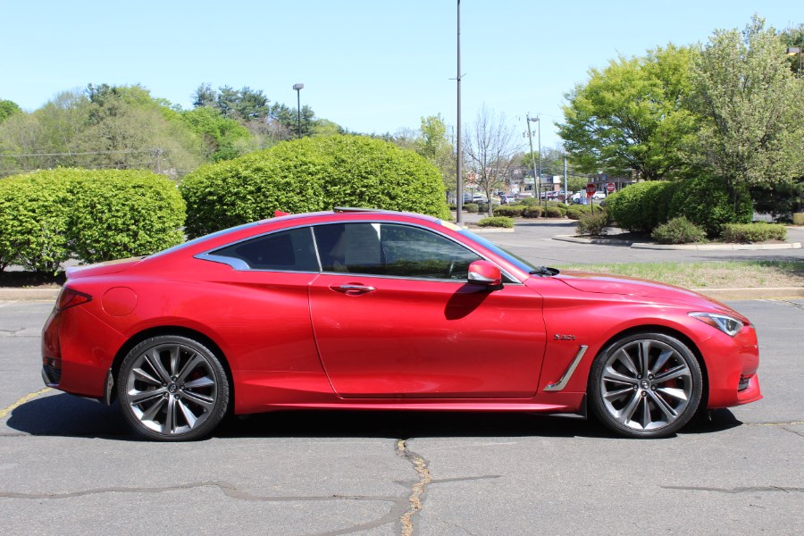 2018 Infiniti Q60 RED SPORT 400 AWD photo